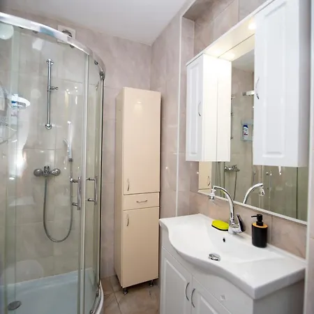 Apartamento Palm Street Near Dukley Budva